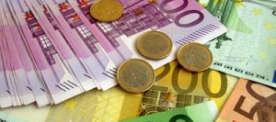 Geld sparen und investieren